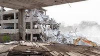 Four-Links - Packard Plant Demolition Ordered, Buy a 4×4 for Ukraine, Tony Gilroy, C.W. McCall