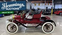 Before Maxwell became Chrysler there was this 1910 Maxwell Model AA Runabout