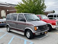 Could you spot an FBI surveillance van on the street?