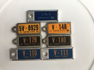 1960 Illinois Land of Lincoln License Plate Key Chain Tag