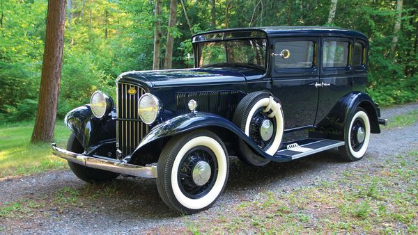 REO's 1932 Flying Cloud 6-21 Sport Sedan was a high-end, high-style independent