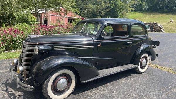 This 1938 Chevrolet Master Coach would be just the thing for recreating a young woman's World War II road trip