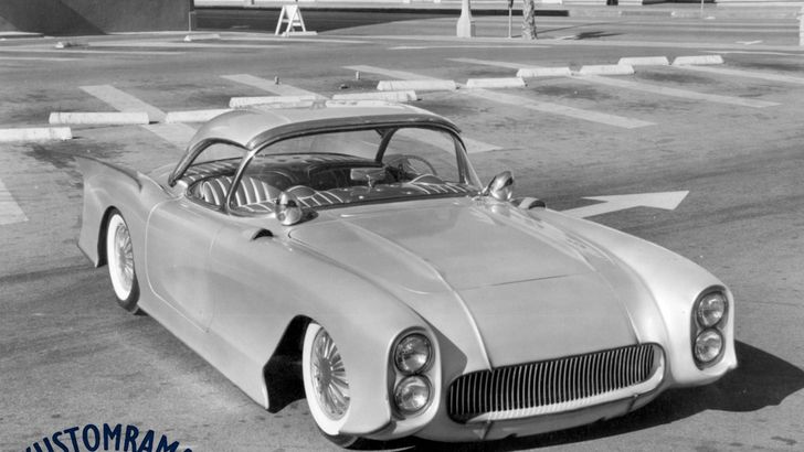 Lowrider Hydraulics Pioneer X-Sonic Corvette to be Restored