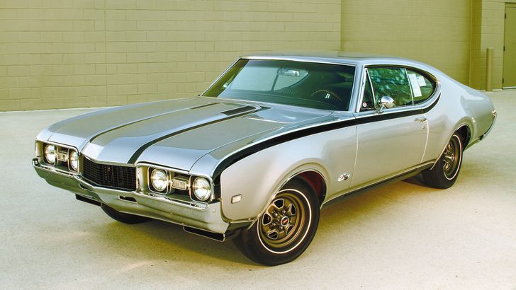 A Rare '68 Oldsmobile Hurst/Olds is All About the Pound-Feet