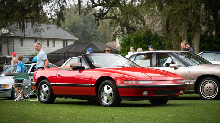 RADwood's Amelia Island Debut Shows the Lasting Appeal of '80s and '90s Cars