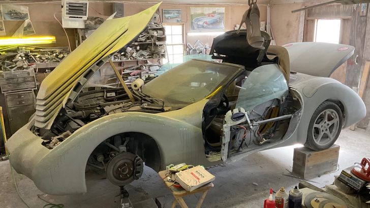 Is it a Cord? Is it a Corvette? Or is Marty Martino's latest creation, the CordVette, the best of both cars?