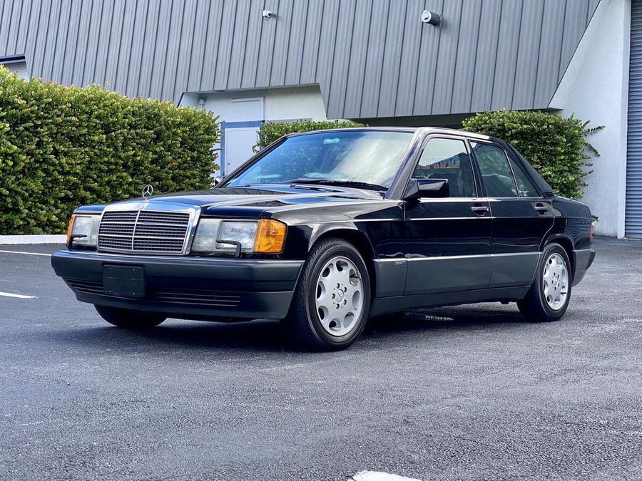 1993 Mercedes-Benz 190E 2.6L Inline-6 / 5 Speed | Hemmings