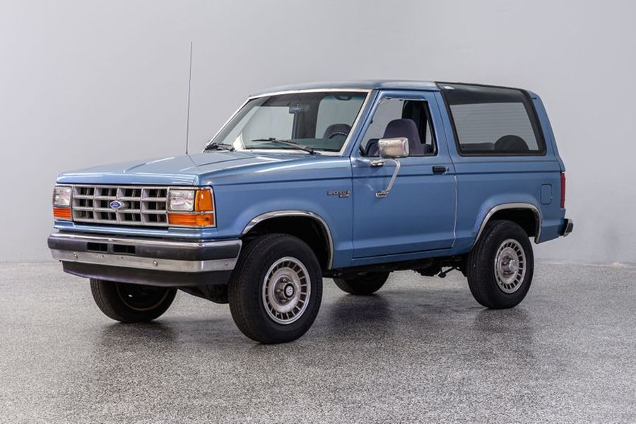 Ford bronco 1990