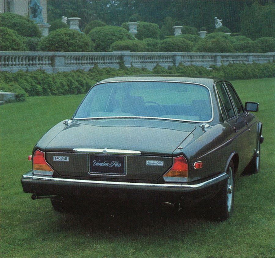 Original 1985 Jaguar XJ6 Deluxe Sales Brochure 85 