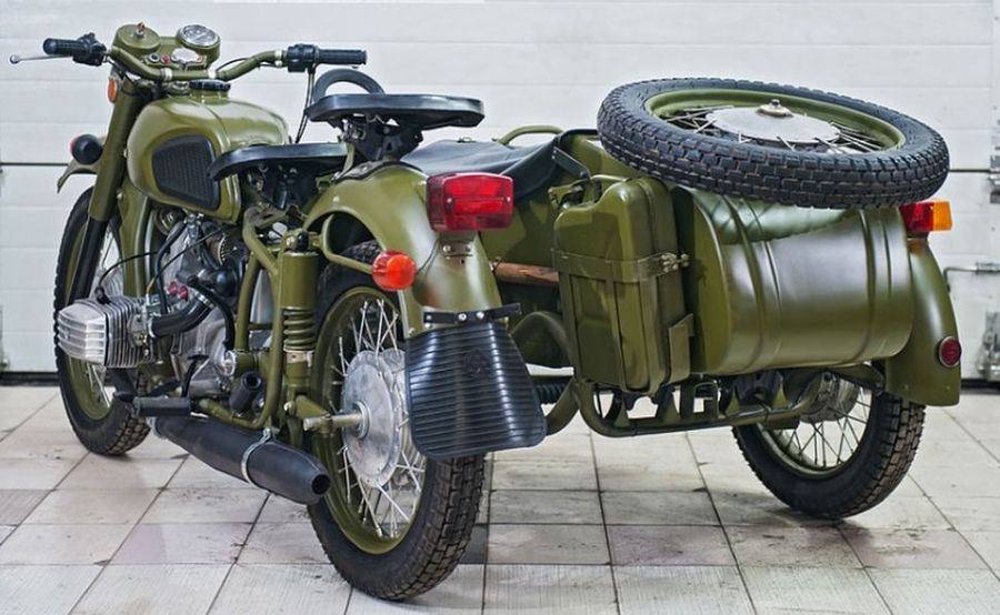 Selling vintage Soviet motorcycles 