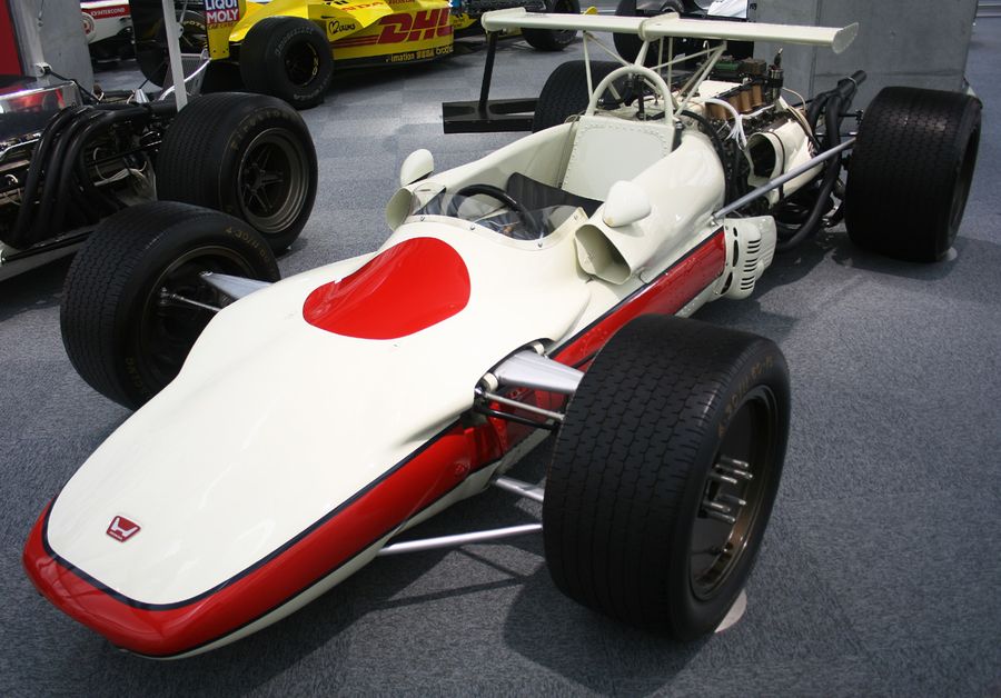 DONINGTON RACE CIRCUIT Car vinyl sticker F1 British Grand Prix Formula One