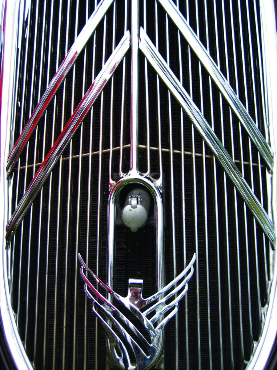 The Double Chevron Hemmings