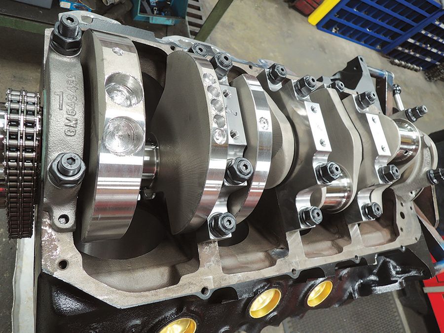 Making 547 Hp And 635 Lb Ft Of Torque From A Stroked Pontiac 400 Hemmings Motor News