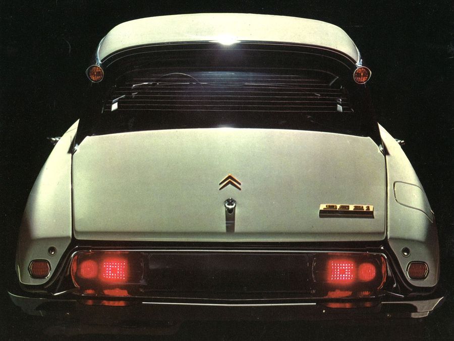 Evolution Of A Goddess Citroen Id Ds Brochures 1960s Hemmings