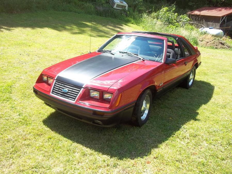 hemmings find of the day 1984 ford mustang gt hemmings 1984 ford mustang gt