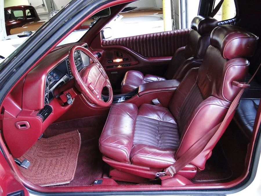 hemmings find of the day 1992 oldsmobile toronado trofeo hemmings 1992 oldsmobile toronado trofeo