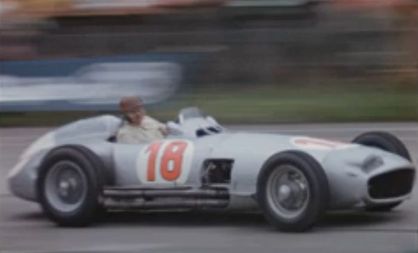 1954 JUAN MANUEL FANGIO MERCEDES W196 GRAND PRIX FORMULA ONE PHOTO AUTO RACING