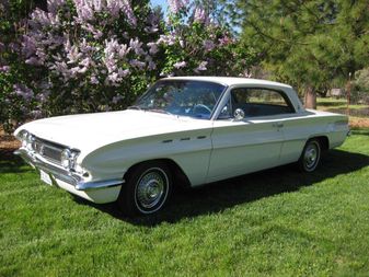 hemmings find of the day 1962 buick skylark two door hardtop hemmings 1962 buick skylark two door hardtop