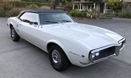 2-door convertible Pontiac FIREBIRD Details about   1968 Pontiac advertisement page 