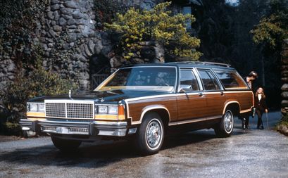 1980 FORD LTD COUNTRY SQUIRE