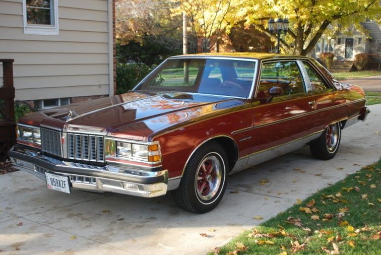 Hemmings Find Of The Day 1979 Pontiac Bonneville Hemmings