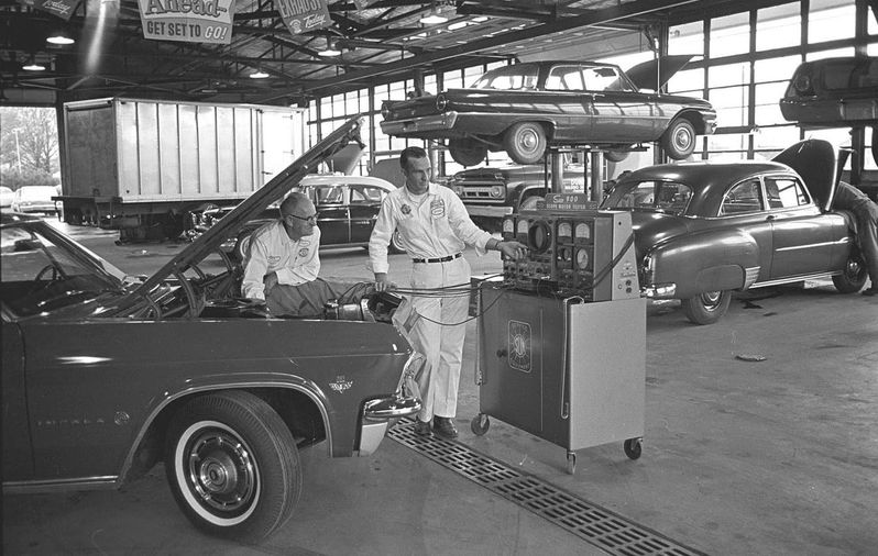 Garagespotting 1960s Hemmings Motor News Garagespotting 1960s Hemmings Motor News