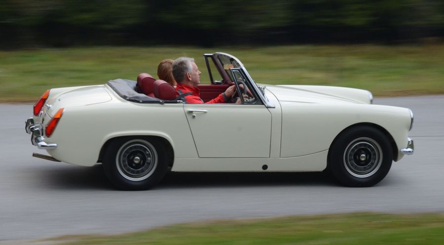 U K Sets Official Cutoff Age For Classic Cars At 40 Years With Hemmings