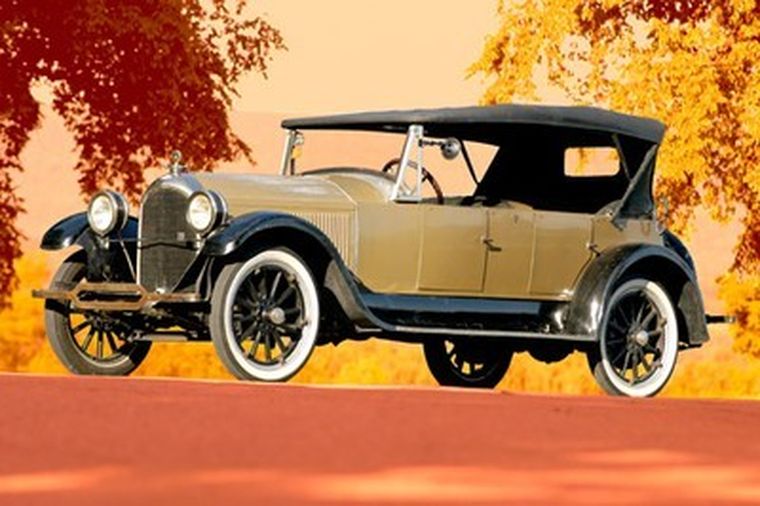 1922 Paige Hemmings