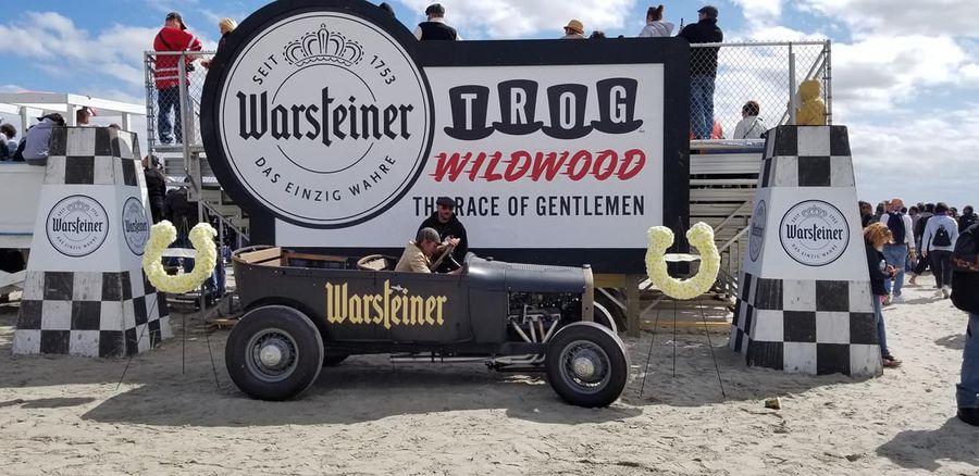 Seven Years Running The Race Of Gentlemen Keeps Getting Bigger Hemmings