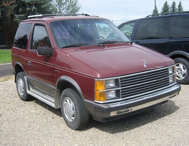 dwarf van, blame Canada Hemmings