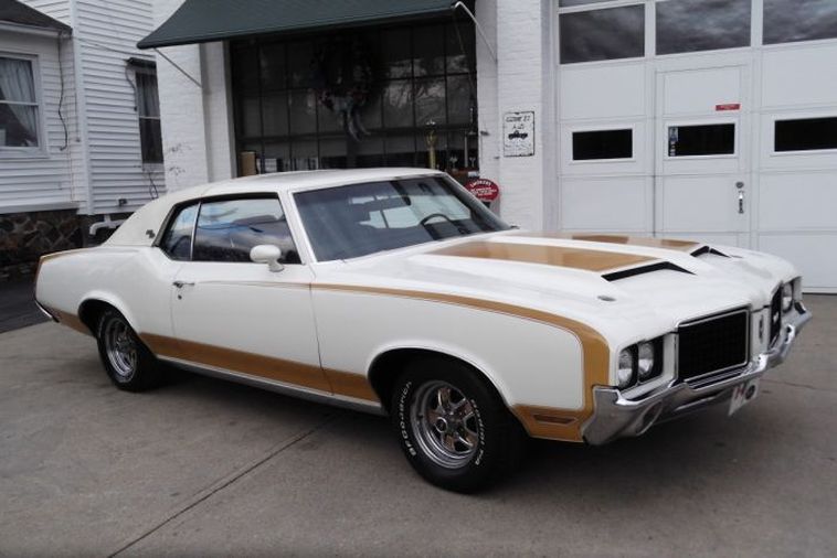 72 hurst olds