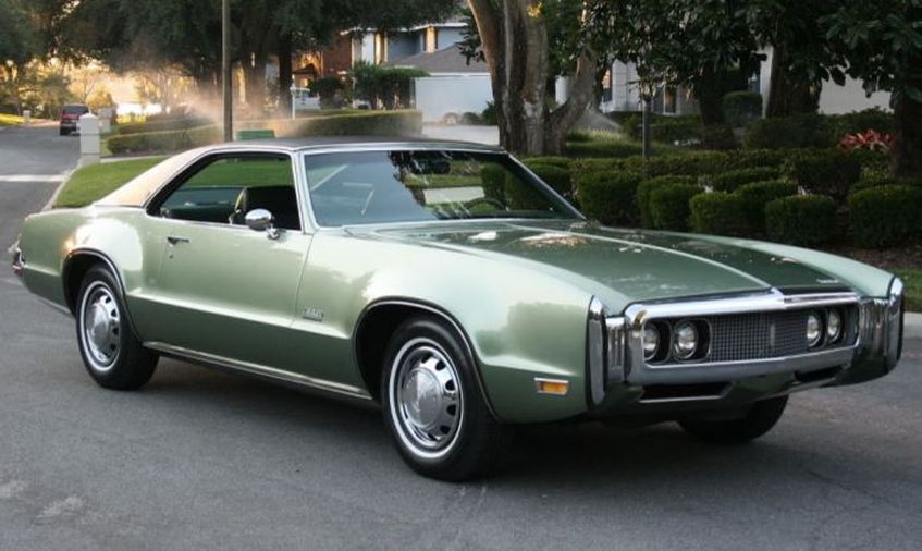 Oldsmobile toronado gt
