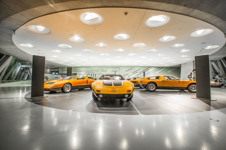 mercedes-benz-c111-expo-2.jpg