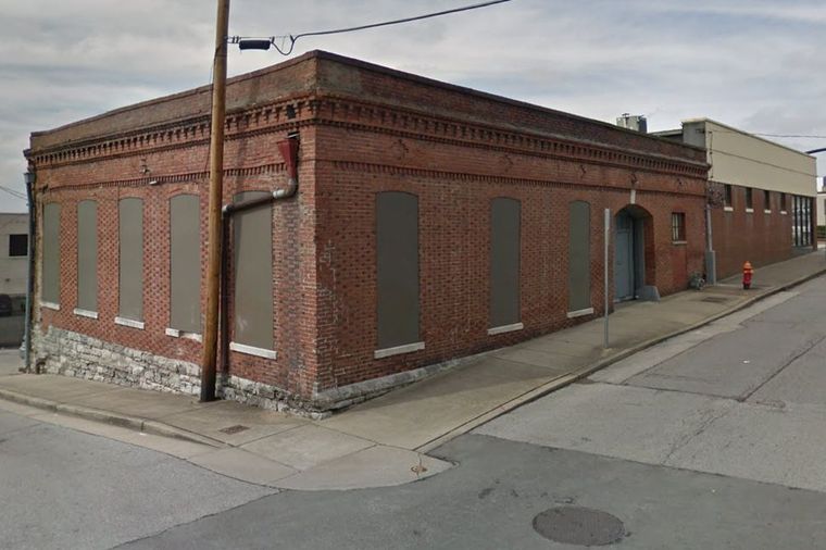 Nashville preservationist aims to save city's oldest garage from