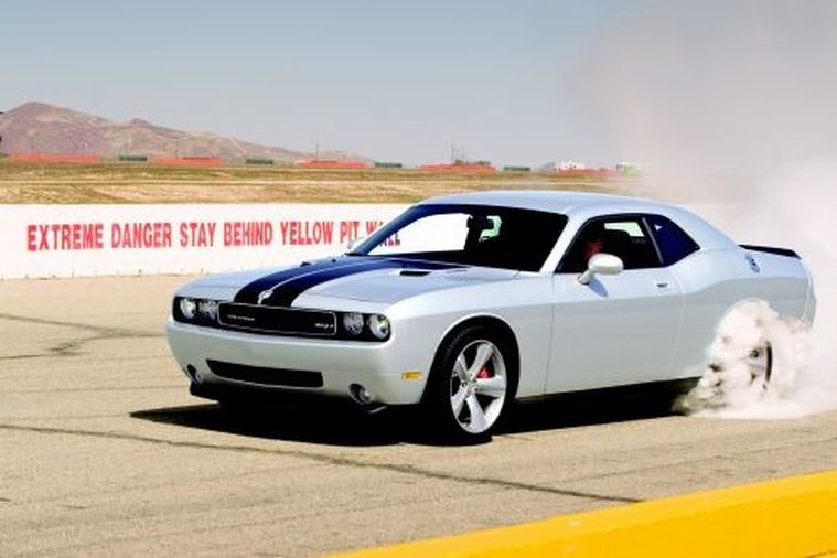Dodge challenger drom