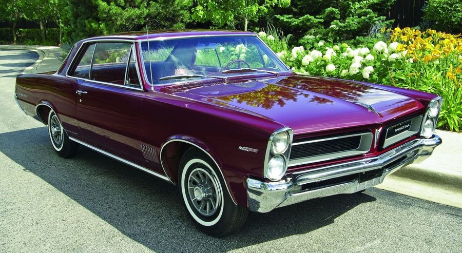 prominent pontiac 1965 pontiac le mans hemmings 1965 pontiac le mans