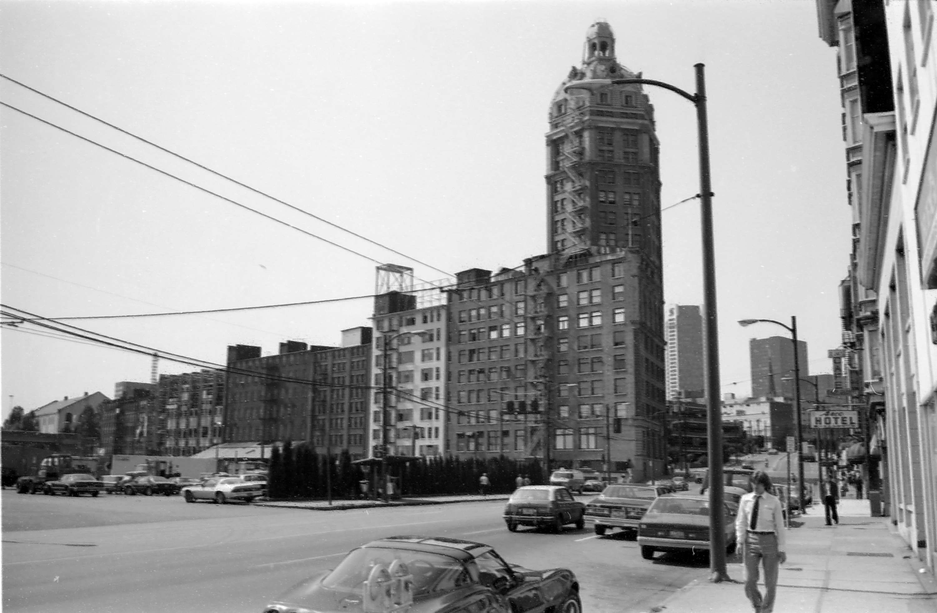 Vancouver1981_03.jpg